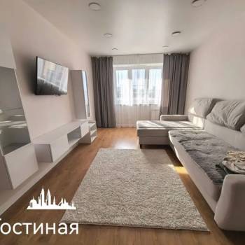 Сдается 2-х комнатная квартира, 75 м²