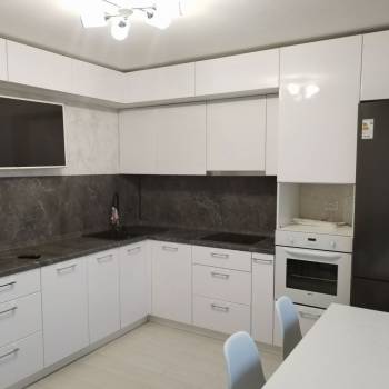 Сдается 1-комнатная квартира, 46 м²