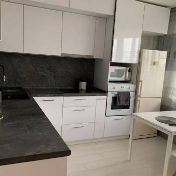 Сдается 1-комнатная квартира, 46 м²