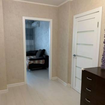 Сдается 1-комнатная квартира, 46 м²