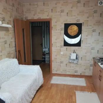 Продается 1-комнатная квартира, 38 м²