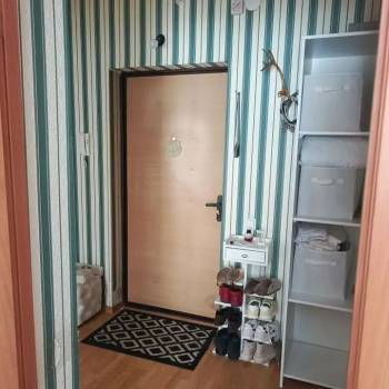 Продается 1-комнатная квартира, 38 м²