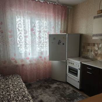 Сдается 1-комнатная квартира, 39 м²