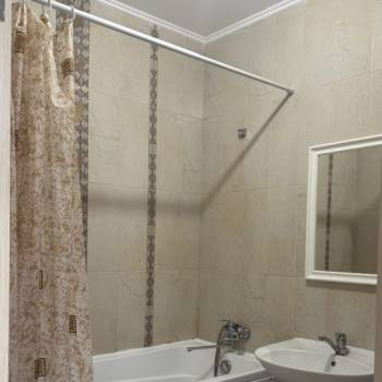 Сдается 1-комнатная квартира, 45 м²