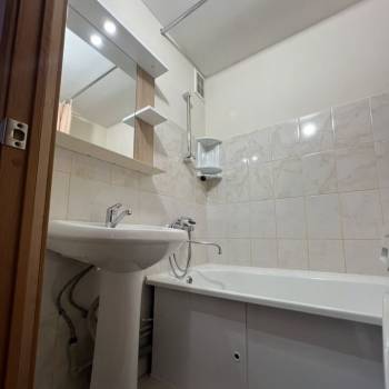 Сдается 2-х комнатная квартира, 55 м²