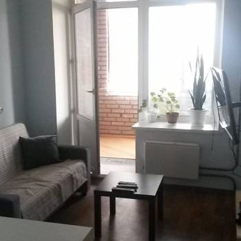 Сдается 1-комнатная квартира, 46 м²