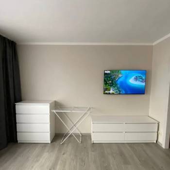 Продается 1-комнатная квартира, 41 м²