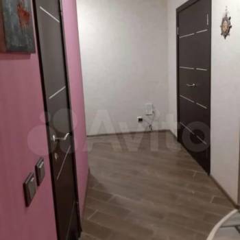 Сдается 1-комнатная квартира, 46 м²