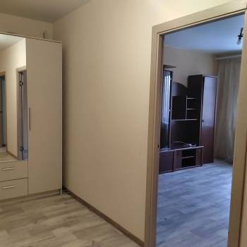 Продается 1-комнатная квартира, 42,4 м²