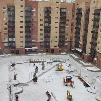 Продается 1-комнатная квартира, 42,4 м²