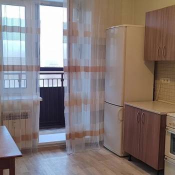 Продается 1-комнатная квартира, 42,4 м²