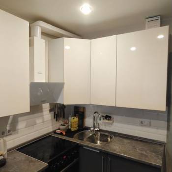 Продается 1-комнатная квартира, 40 м²