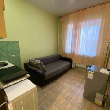 Продается 1-комнатная квартира, 14 м²