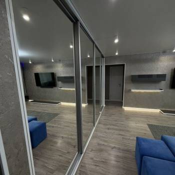 Сдается Многокомнатная квартира, 80 м²