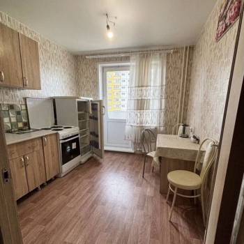 Сдается 1-комнатная квартира, 40,4 м²
