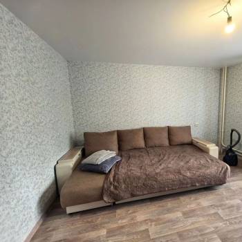 Сдается 1-комнатная квартира, 40,4 м²
