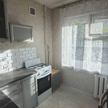 Сдается 1-комнатная квартира, 32 м²