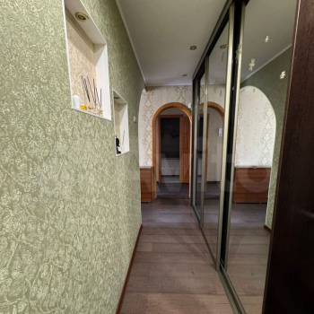 Продается Многокомнатная квартира, 91,6 м²