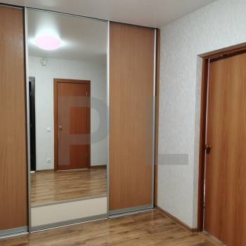 Сдается 1-комнатная квартира, 46 м²