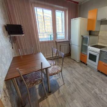 Сдается 1-комнатная квартира, 32 м²