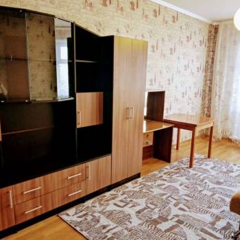 Сдается 1-комнатная квартира, 36 м²