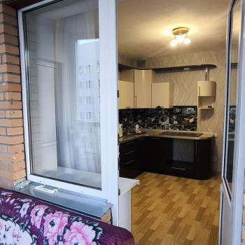 Сдается 1-комнатная квартира, 42 м²