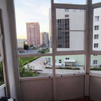 Сдается 1-комнатная квартира, 42 м²