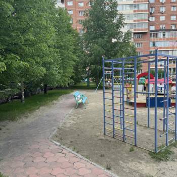 Сдается 1-комнатная квартира, 51 м²