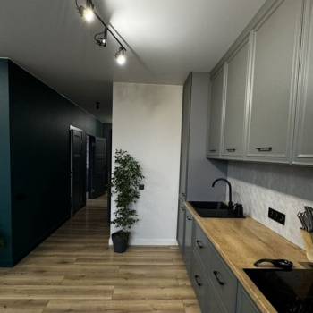 Продается 3-х комнатная квартира, 52,7 м²