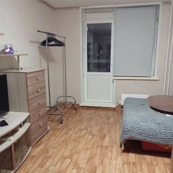 Сдается 1-комнатная квартира, 35 м²