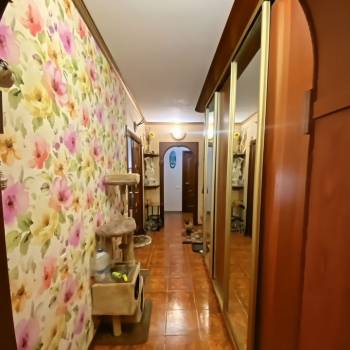 Продается 3-х комнатная квартира, 69 м²