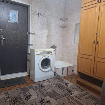 Продается 1-комнатная квартира, 12,8 м²
