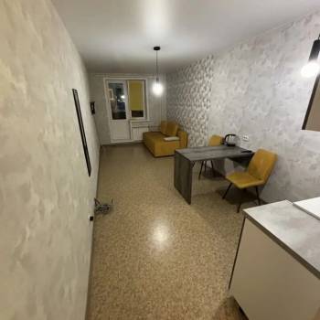 Продается 1-комнатная квартира, 30 м²
