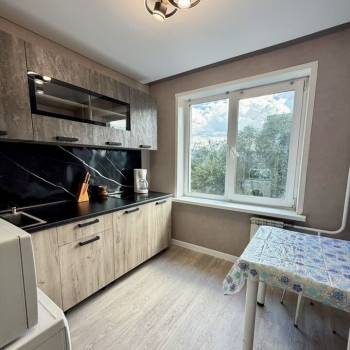 Сдается Многокомнатная квартира, 47 м²