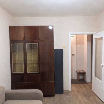 Продается 1-комнатная квартира, 32 м²