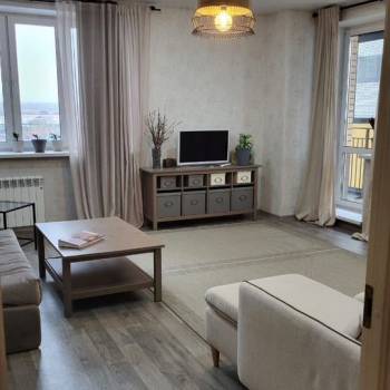 Продается 1-комнатная квартира, 53,5 м²
