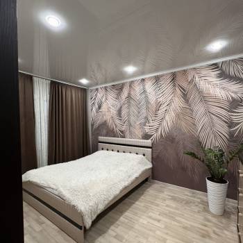 Продается 2-х комнатная квартира, 540 м²