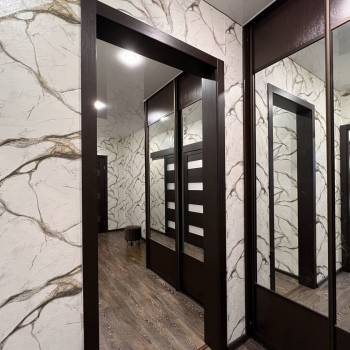 Продается 2-х комнатная квартира, 540 м²