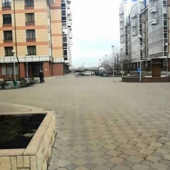 Продается 1-комнатная квартира, 65 м²