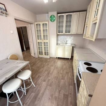 Сдается Многокомнатная квартира, 83 м²