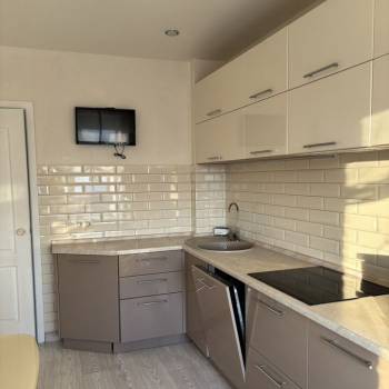 Сдается 2-х комнатная квартира, 61,6 м²