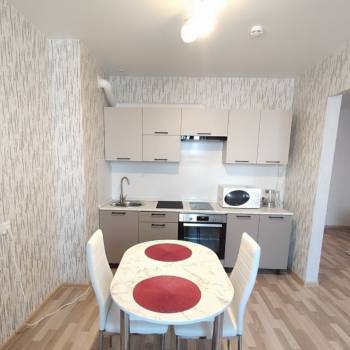 Сдается 1-комнатная квартира, 40,7 м²