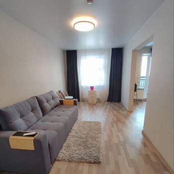 Сдается 1-комнатная квартира, 40,7 м²