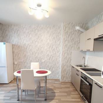 Сдается 1-комнатная квартира, 40,7 м²