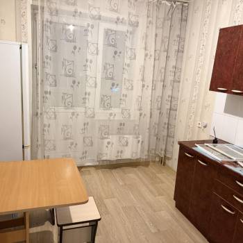 Сдается 1-комнатная квартира, 43 м²