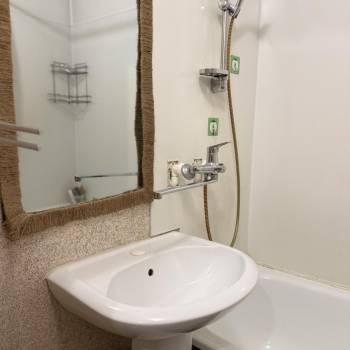Сдается 1-комнатная квартира, 43 м²