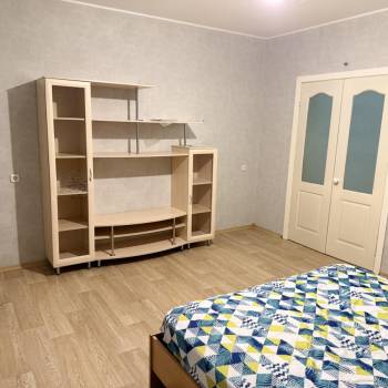 Сдается 1-комнатная квартира, 43 м²