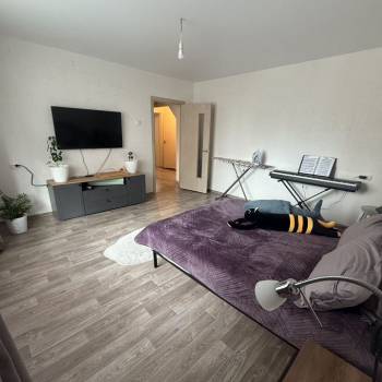 Продается 3-х комнатная квартира, 77,2 м²