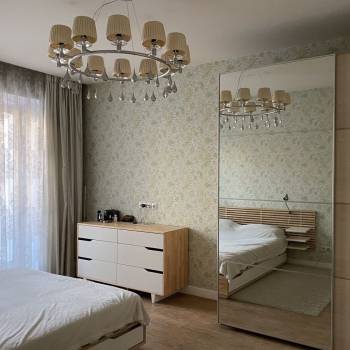 Сдается 2-х комнатная квартира, 78 м²