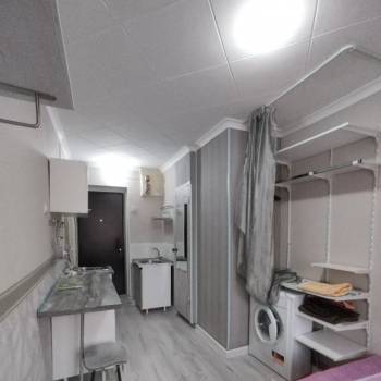 Продается 1-комнатная квартира, 14 м²
